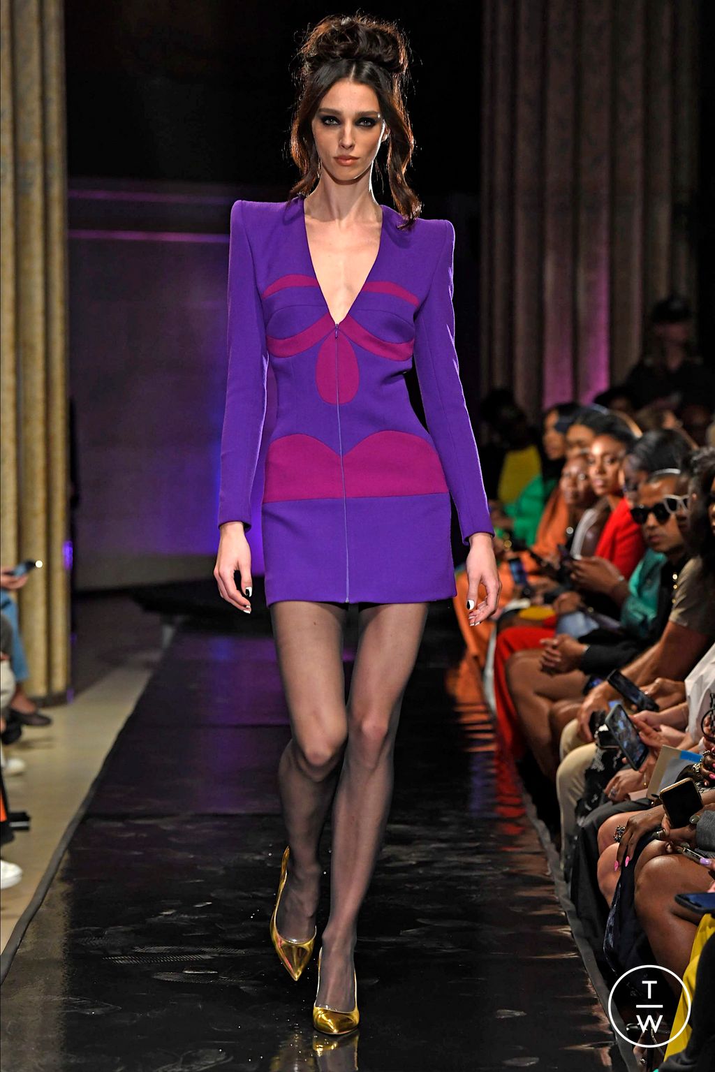 Fashion Week New York Fall/Winter 2022 look 8 from the Sergio Hudson collection womenswear