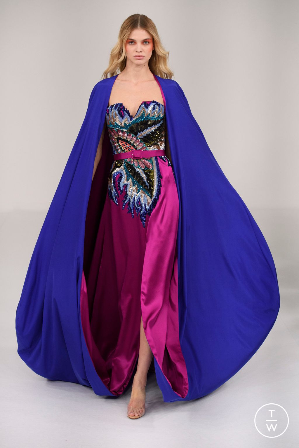 Fashion Week Paris Spring/Summer 2023 look 34 from the Alexis Mabille collection couture
