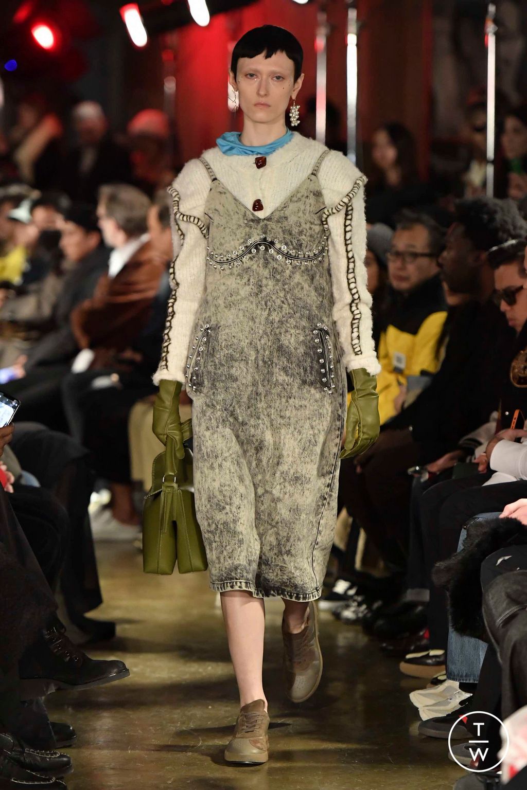 Fashion Week Paris Fall/Winter 2023 look 25 de la collection Namacheko menswear