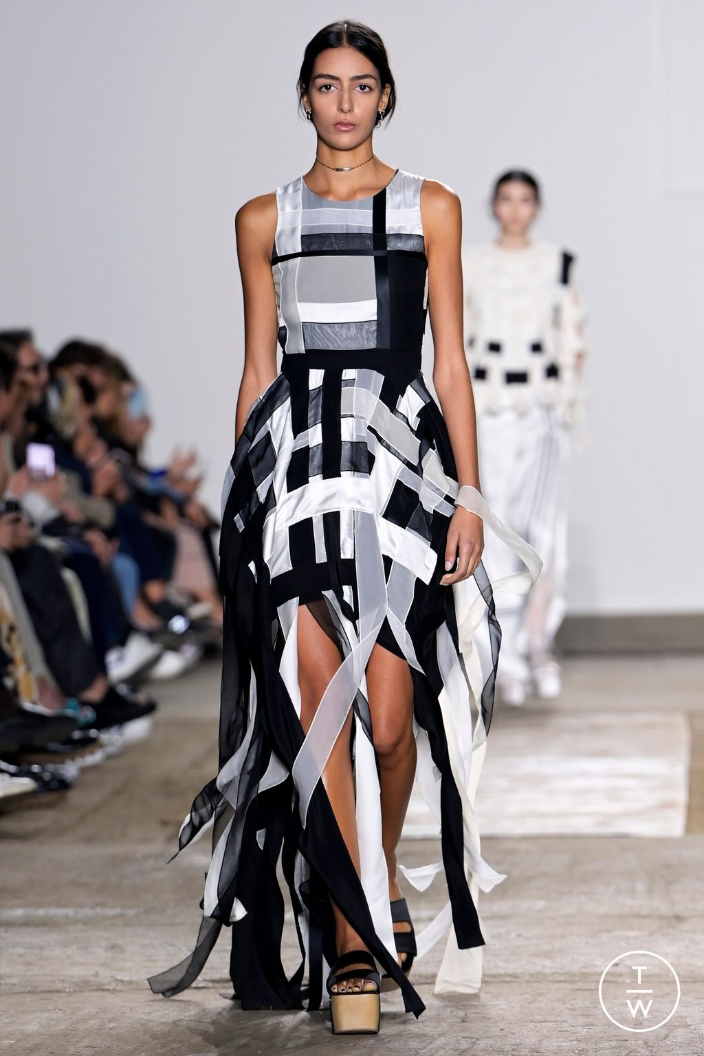 Fashion Week Milan Spring/Summer 2023 look 11 from the Ports 1961 collection womenswear