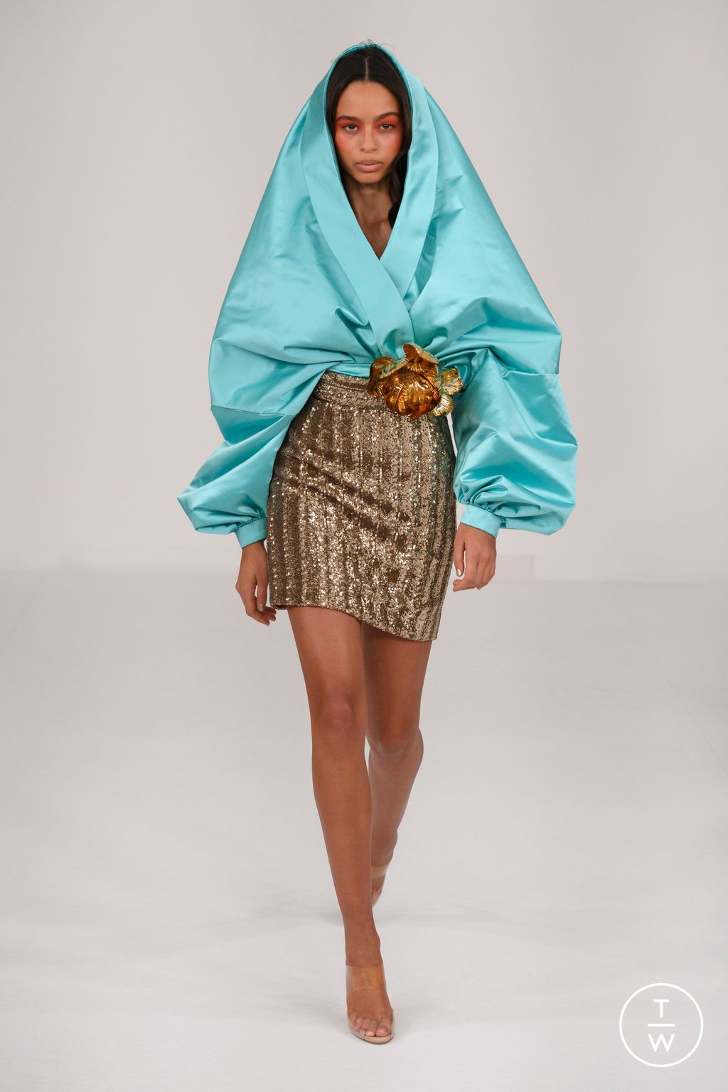 Fashion Week Paris Spring/Summer 2023 look 20 from the Alexis Mabille collection 高级定制