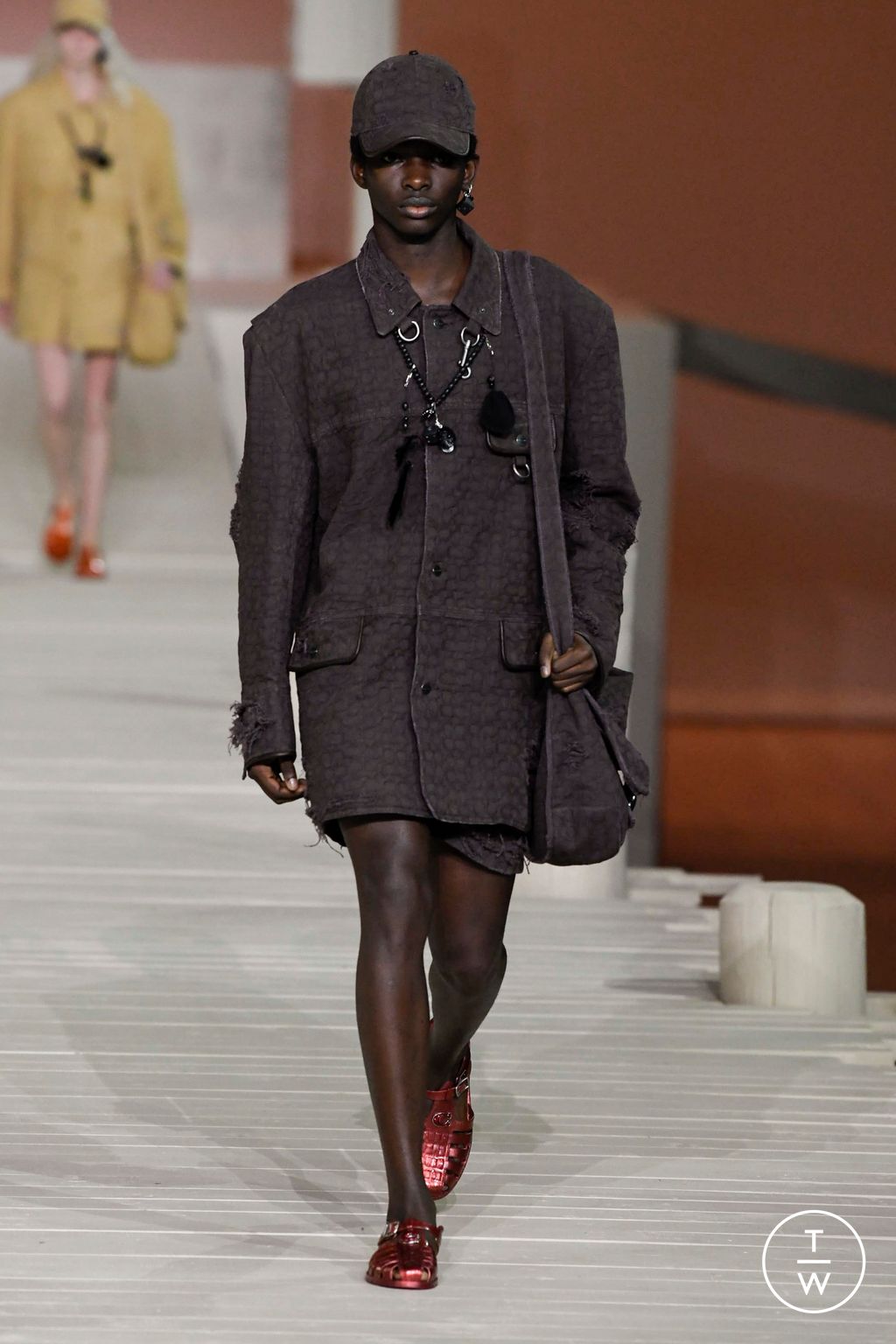 Fashion Week New York Spring/Summer 2023 look 10 from the Coach collection womenswear