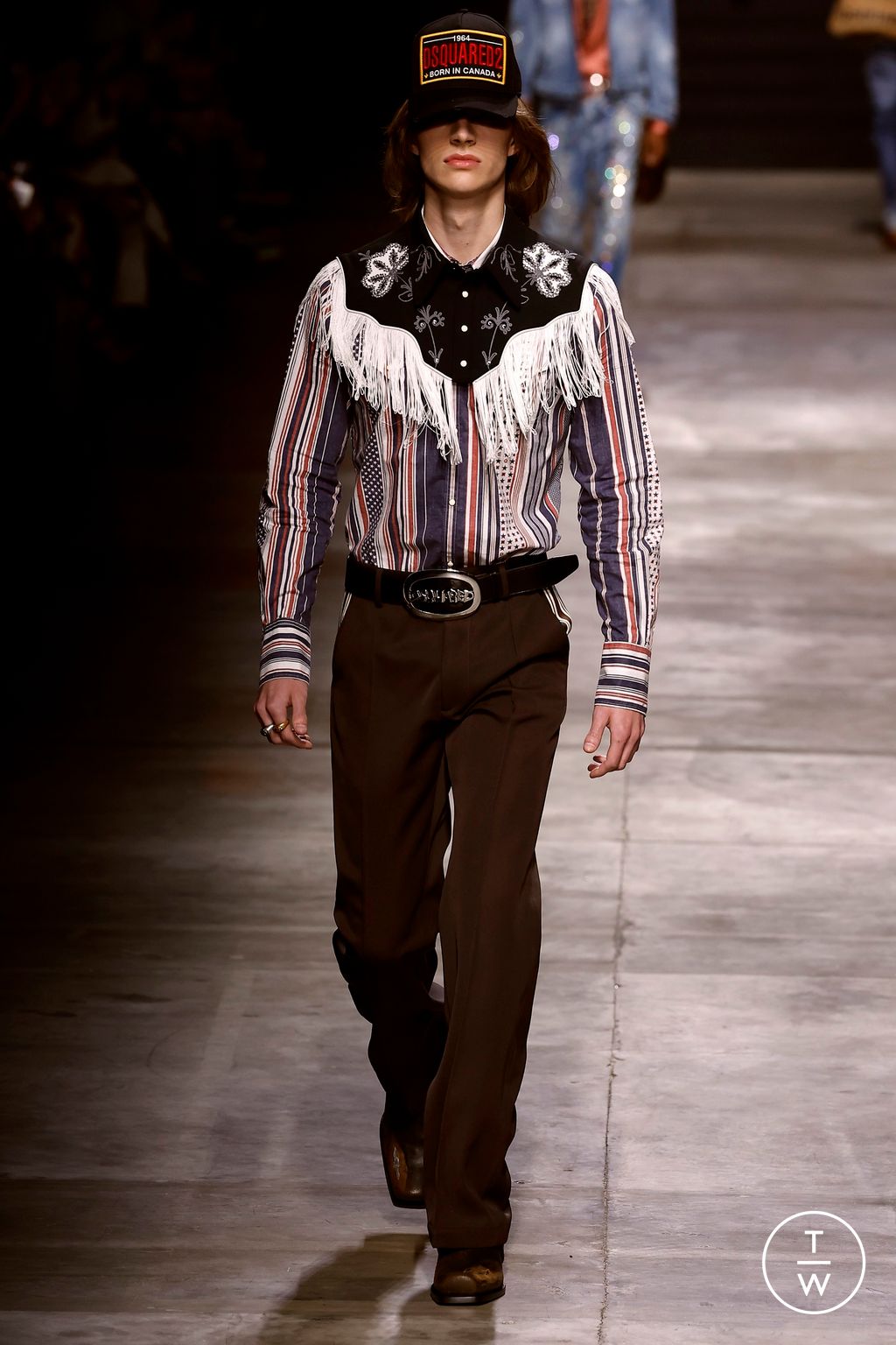 Fashion Week Milan Fall/Winter 2023 look 11 from the Dsquared2 collection menswear