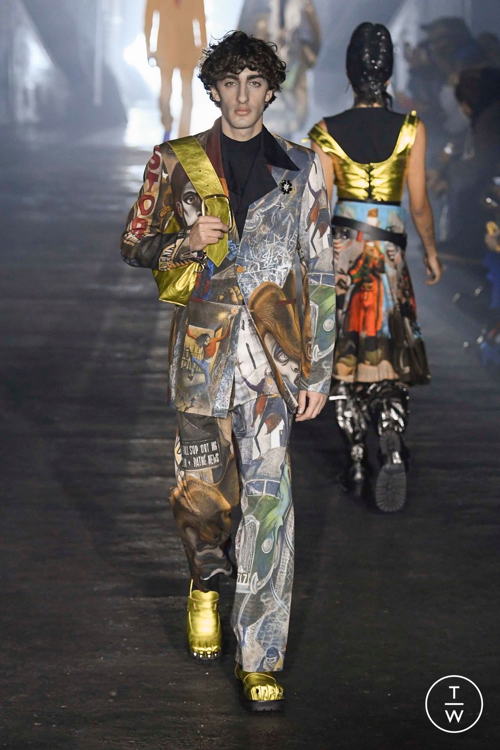 Fashion Week Milan Fall/Winter 2023 look 35 de la collection Charles Jeffrey LOVERBOY menswear