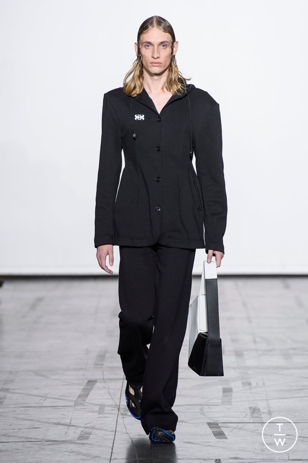 Fashion Week Paris Spring/Summer 2023 look 4 from the Maitrepierre collection womenswear