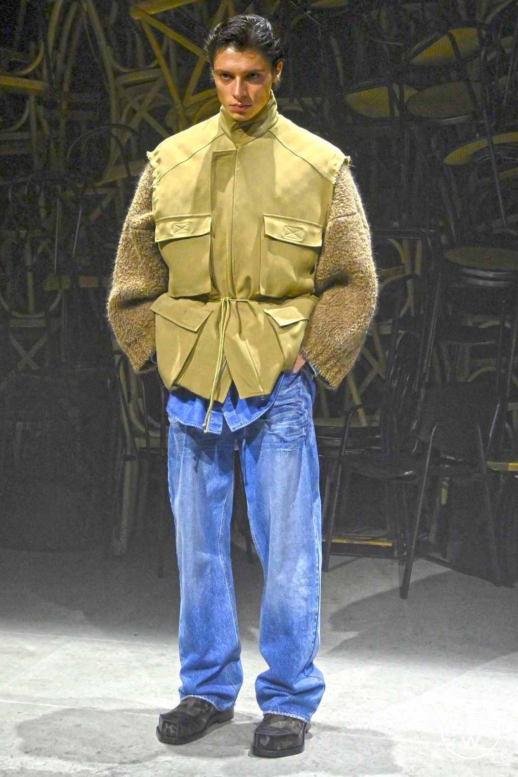 Fashion Week Milan Fall/Winter 2023 look 14 from the Magliano collection 男装