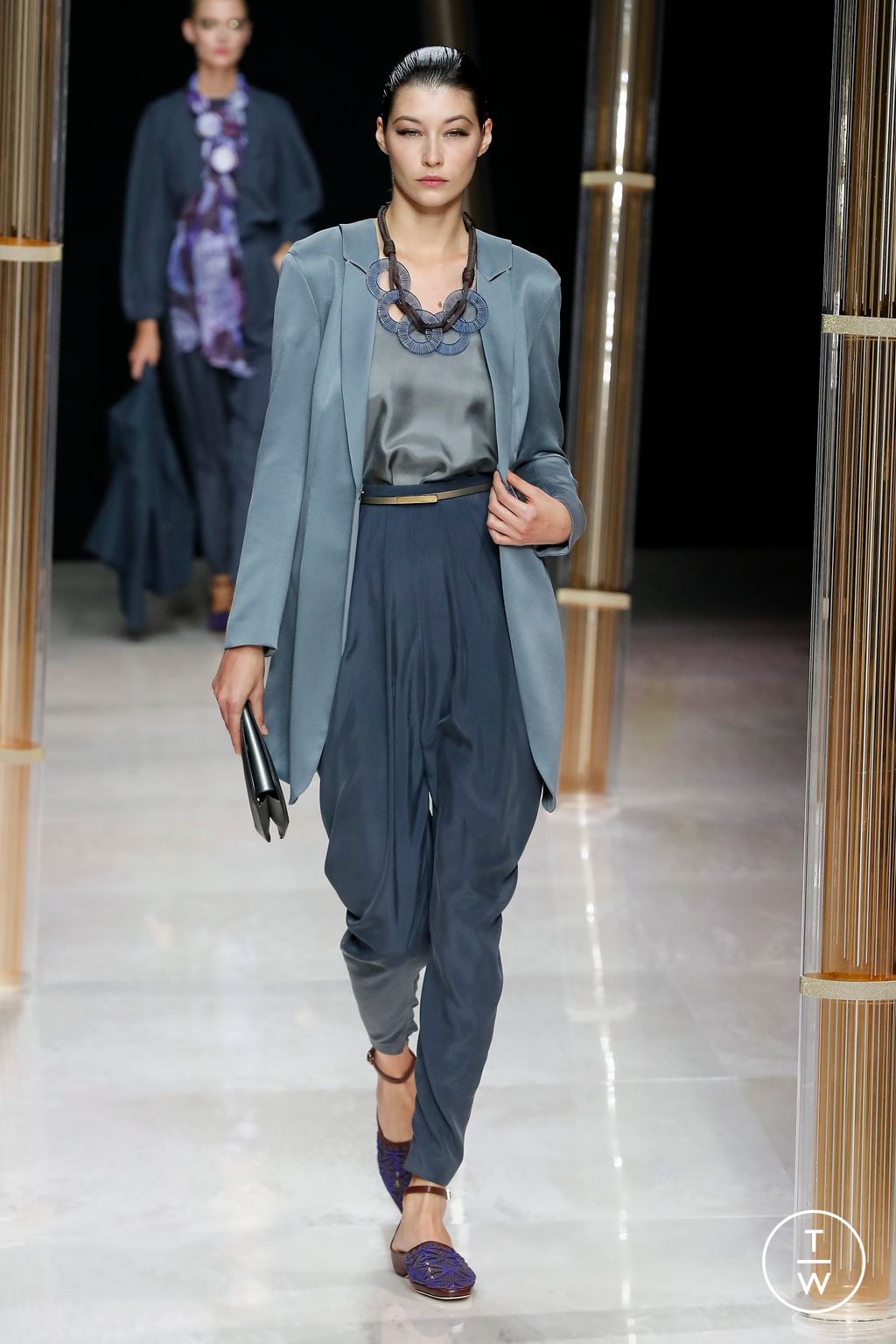 Fashion Week Milan Spring/Summer 2023 look 11 from the Giorgio Armani collection womenswear