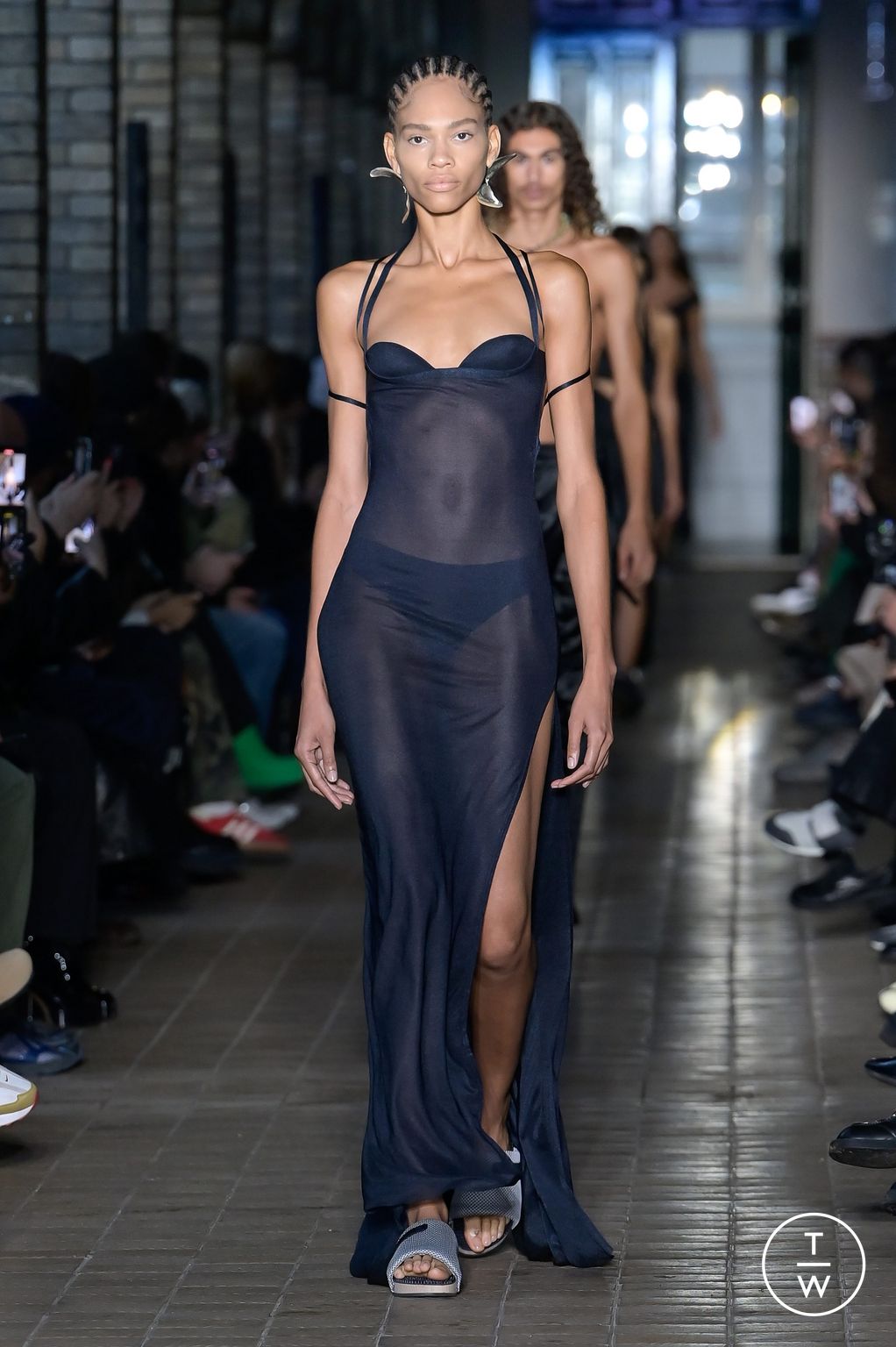 Fashion Week Paris Spring/Summer 2023 look 17 from the GmbH collection 女装
