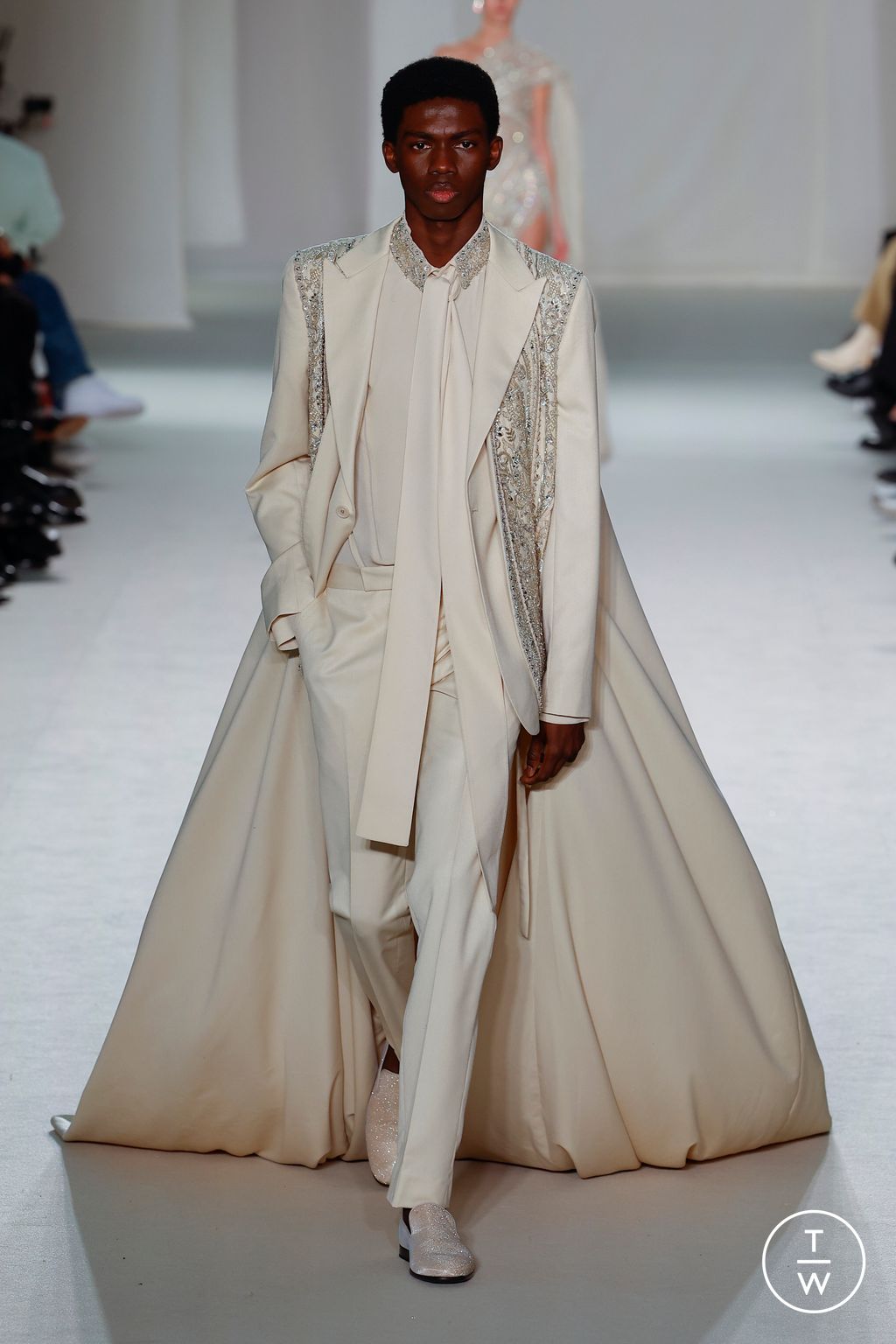 Fashion Week Paris Spring/Summer 2023 look 62 from the Elie Saab collection couture