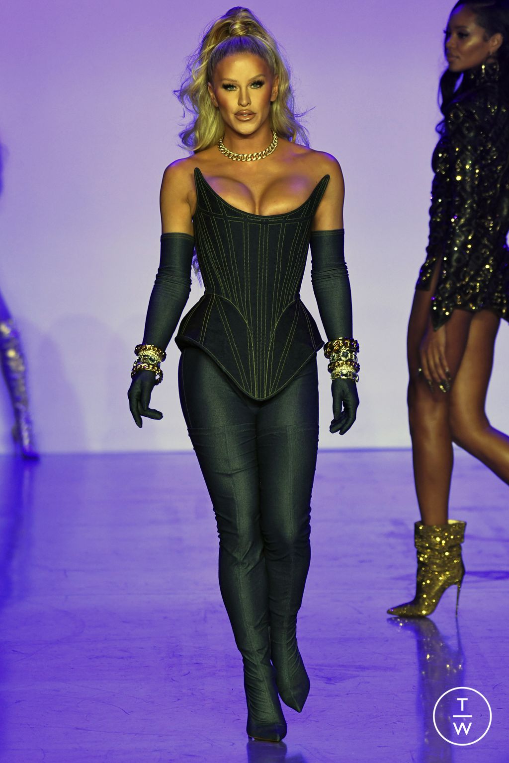 Fashion Week New York Spring/Summer 2023 look 11 from the The Blonds collection womenswear