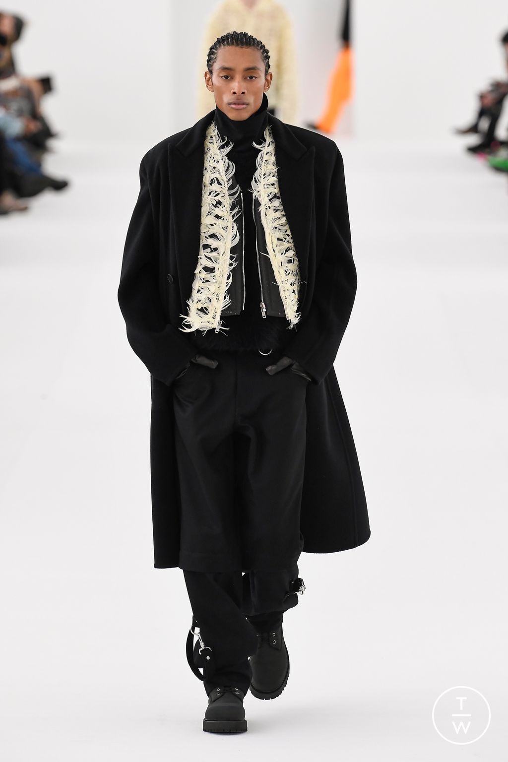 Fashion Week Paris Fall/Winter 2023 look 26 de la collection Givenchy menswear