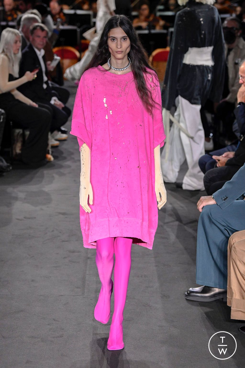 Fashion Week Milan Spring/Summer 2023 look 31 from the MM6 collection 女装