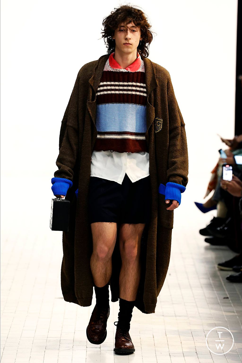 Fashion Week Milan Fall/Winter 2023 look 3 from the Simon Cracker collection 男装