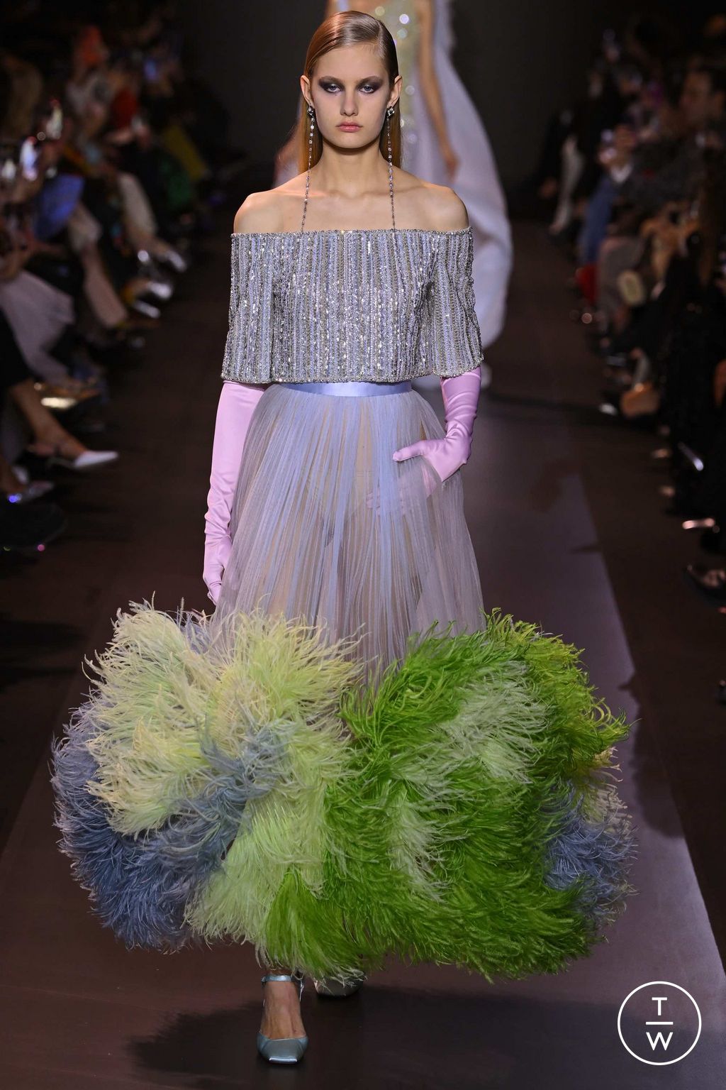 Fashion Week Paris Spring/Summer 2023 look 11 de la collection Georges Hobeika couture