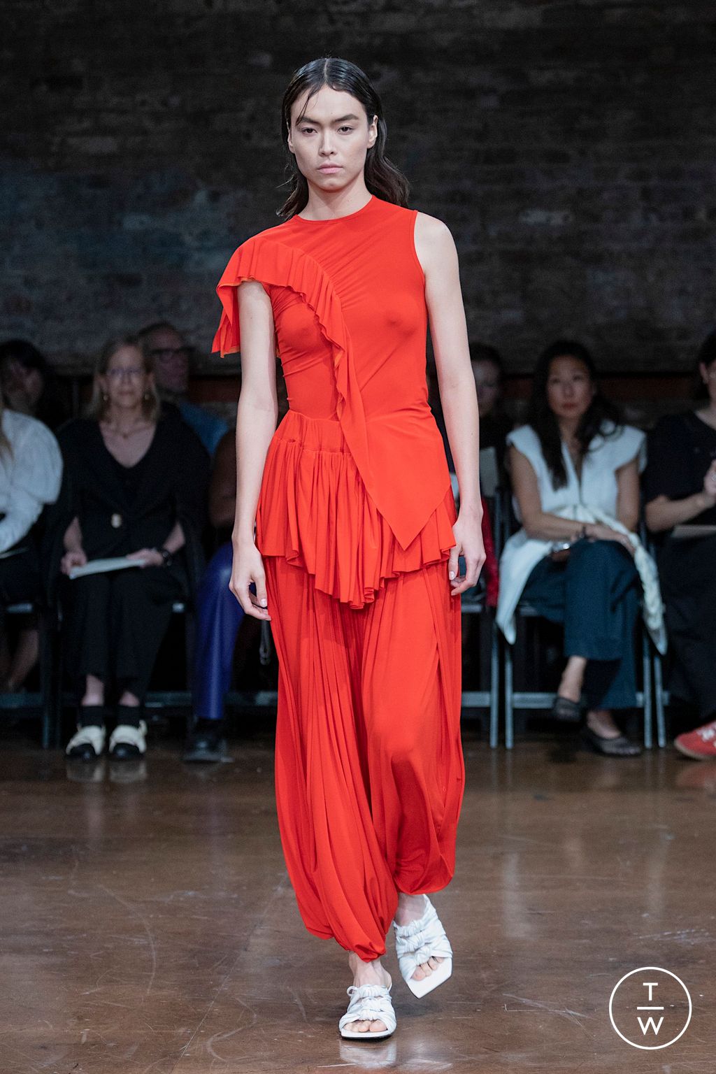 Fashion Week New York Spring/Summer 2023 look 13 from the Ashlyn collection 女装