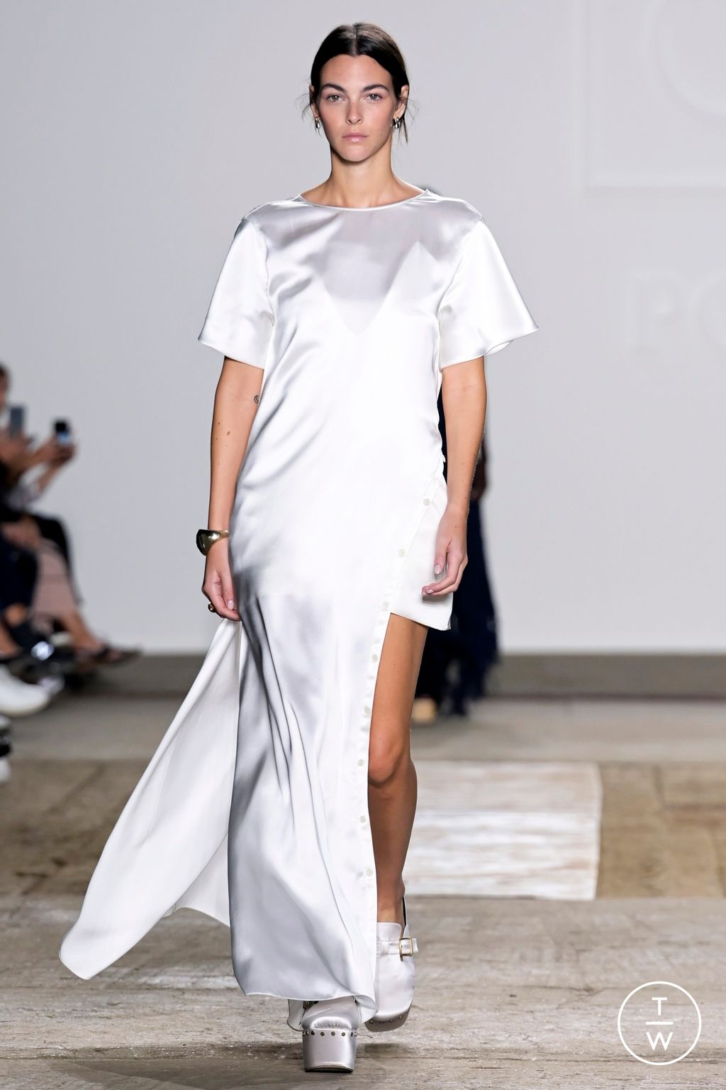 Fashion Week Milan Spring/Summer 2023 look 3 from the Ports 1961 collection womenswear