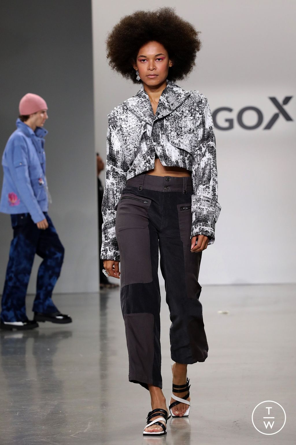 Fashion Week New York Spring/Summer 2023 look 24 from the Erigo collection 女装
