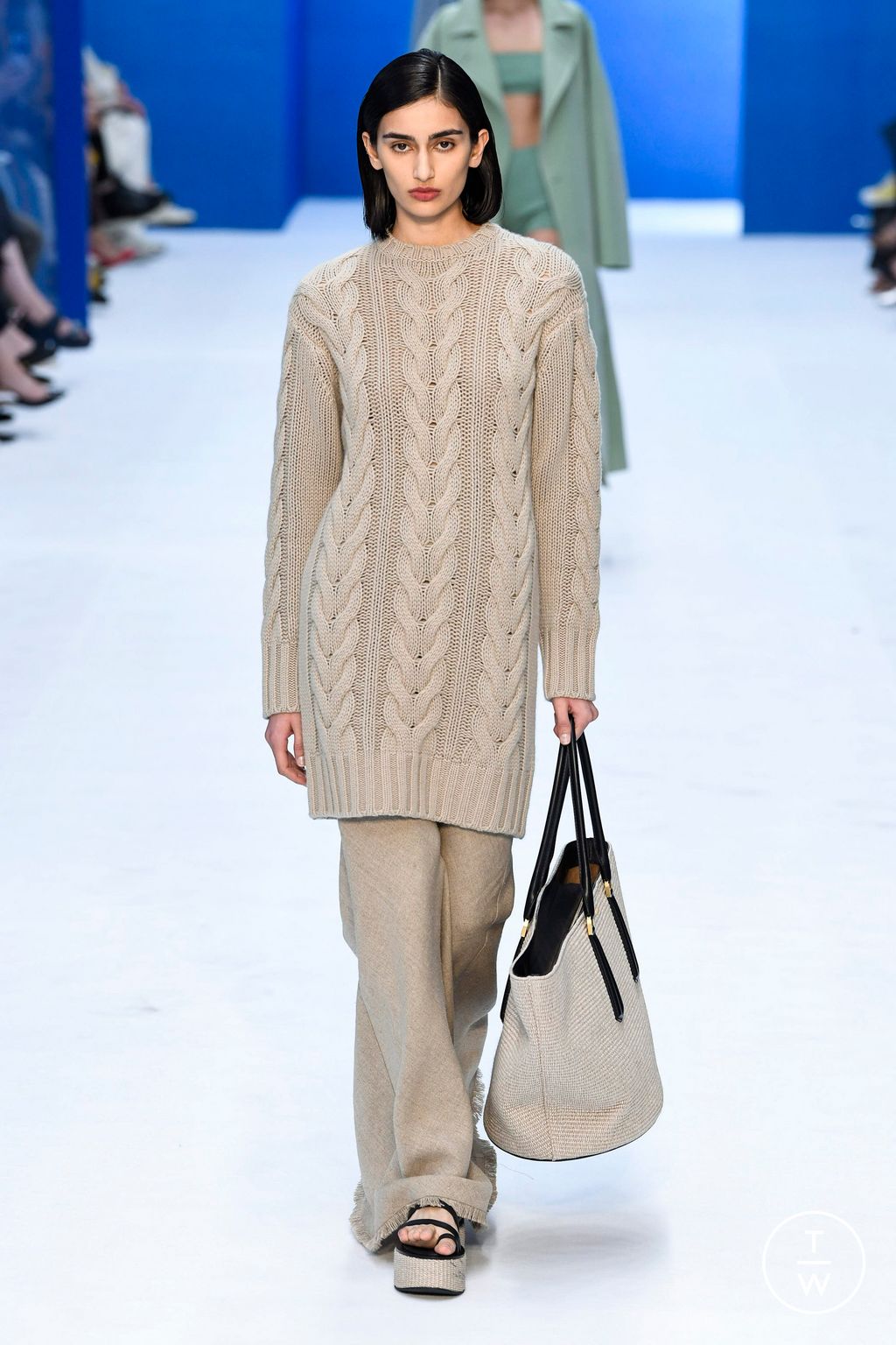 Fashion Week Milan Spring/Summer 2023 look 28 from the Max Mara collection womenswear