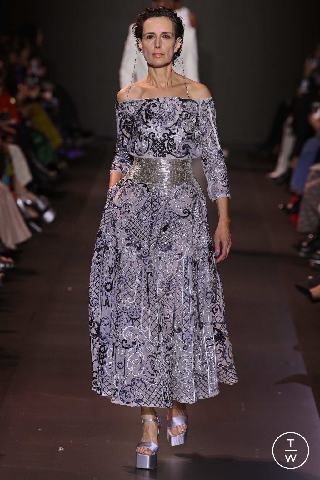 Fashion Week Paris Spring/Summer 2023 look 72 from the Georges Hobeika collection 高级定制