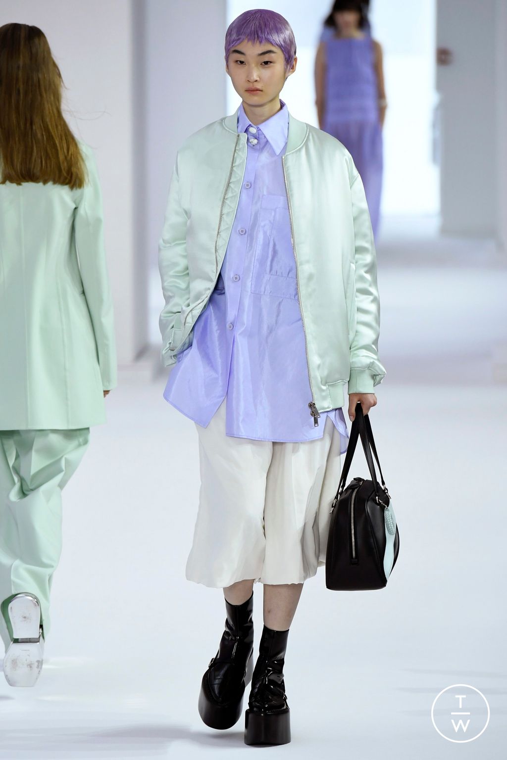Fashion Week Paris Spring/Summer 2023 look 13 from the Shang Xia collection womenswear