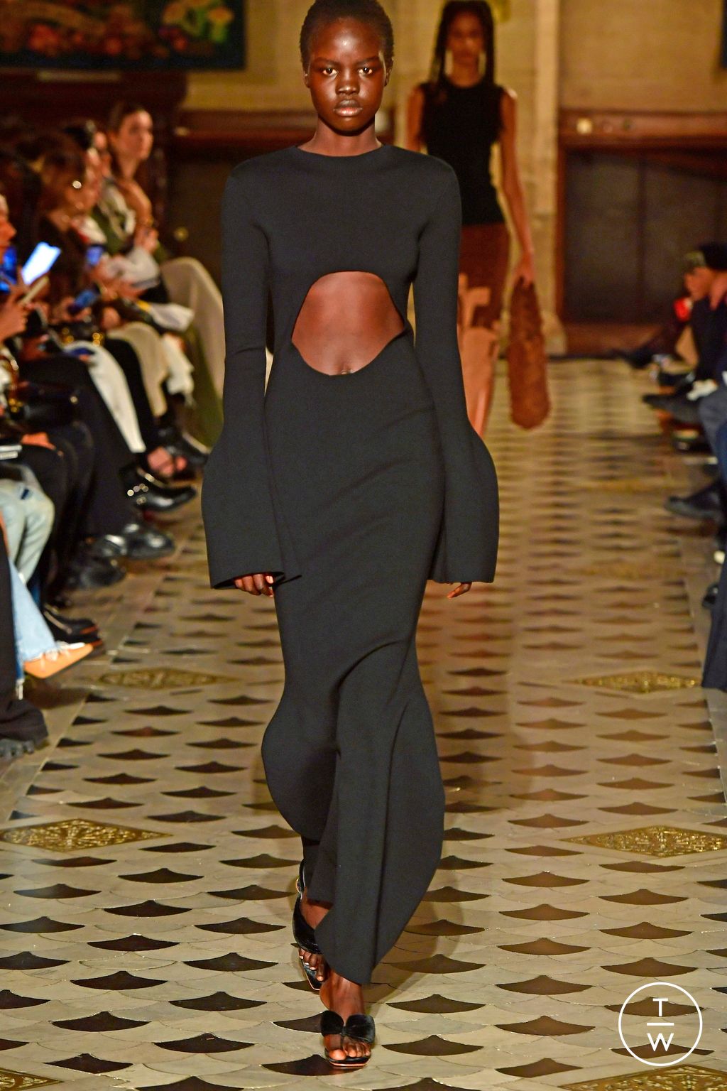 Fashion Week Paris Spring/Summer 2023 look 27 from the A.W.A.K.E MODE collection womenswear
