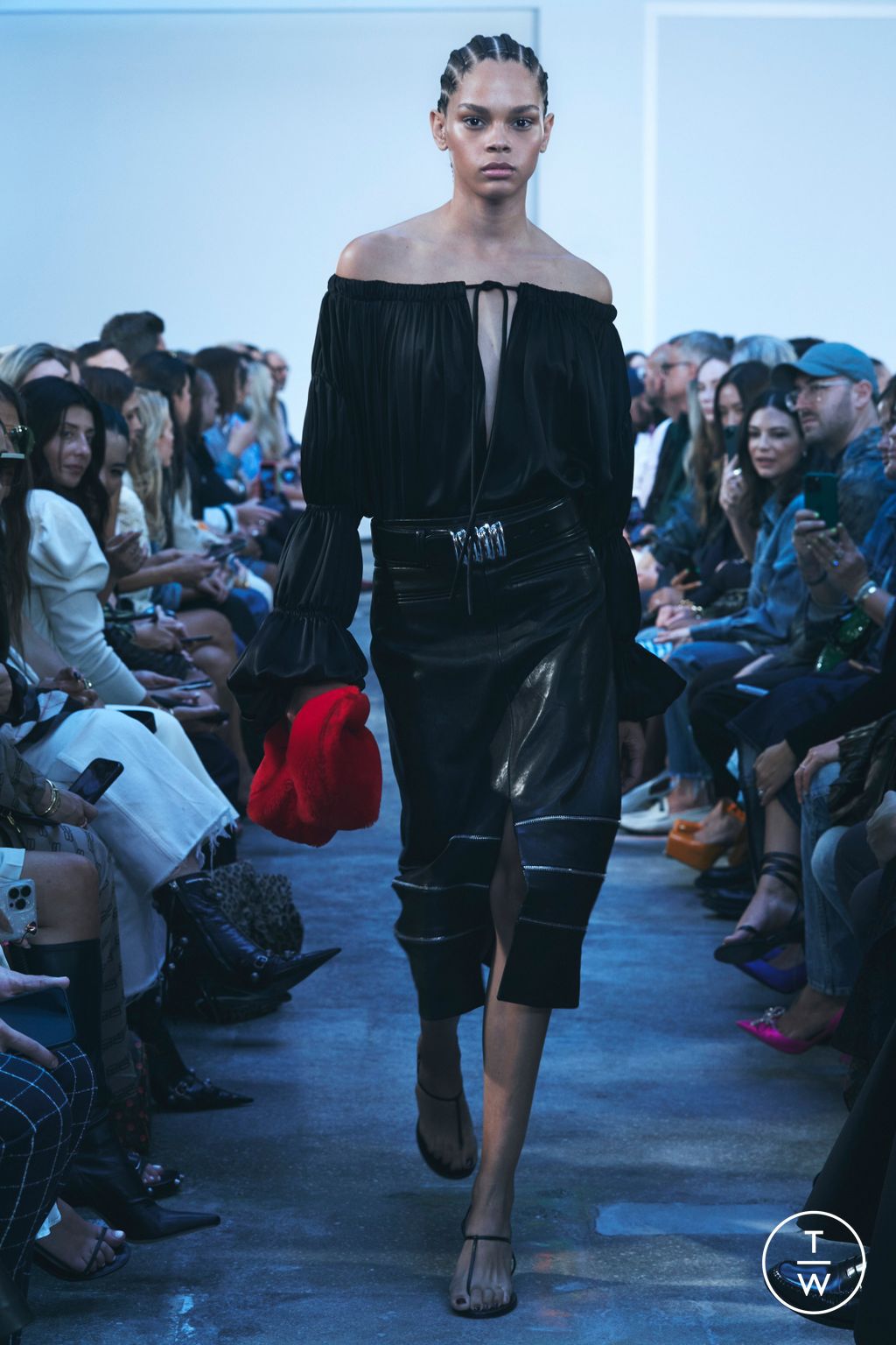 Fashion Week New York Spring/Summer 2023 look 20 from the Khaite collection womenswear