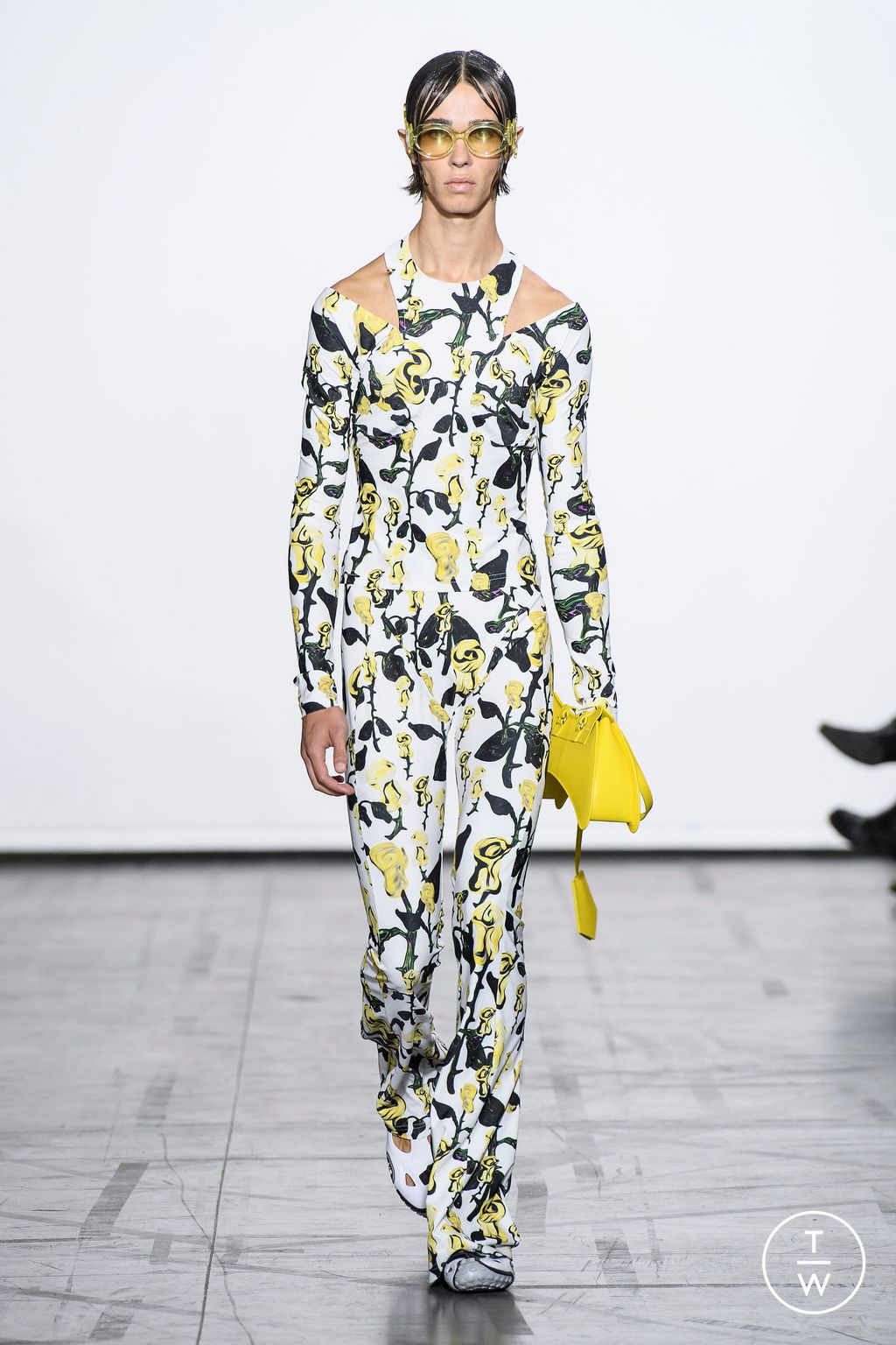 Fashion Week Paris Spring/Summer 2023 look 17 from the Maitrepierre collection 女装