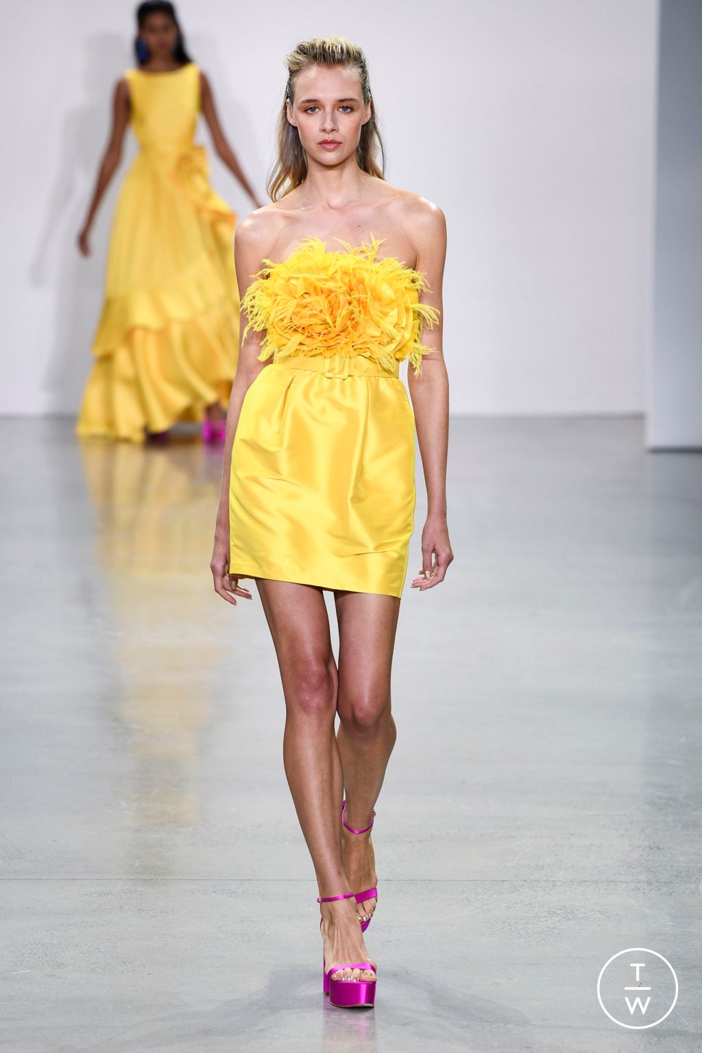 Fashion Week New York Spring/Summer 2023 look 23 from the Badgley Mischka collection womenswear