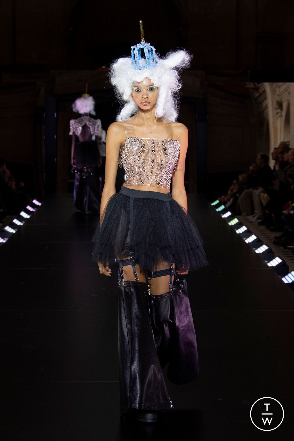 Fashion Week Paris Spring/Summer 2023 look 26 from the Noir Kei Ninomiya collection womenswear