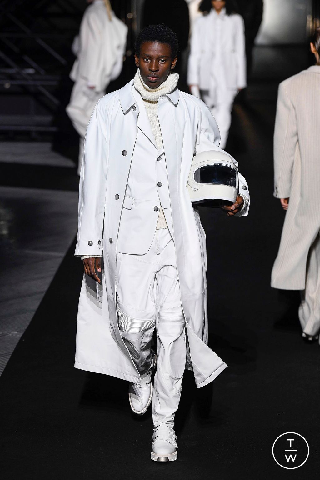 Fashion Week Milan Fall/Winter 2022 look 31 from the Boss collection womenswear