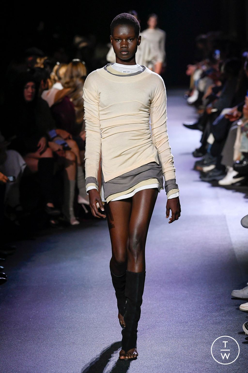 Fashion Week Paris Spring/Summer 2023 look 3 from the Miu Miu collection womenswear
