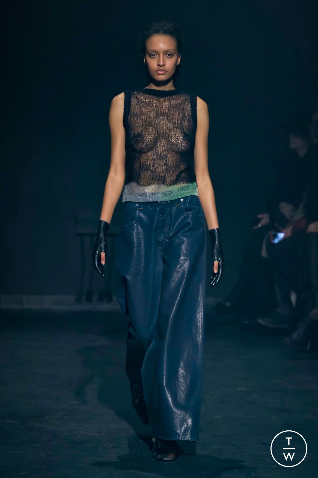 Fashion Week New York Fall/Winter 2023 look 14 de la collection Eckhaus Latta womenswear