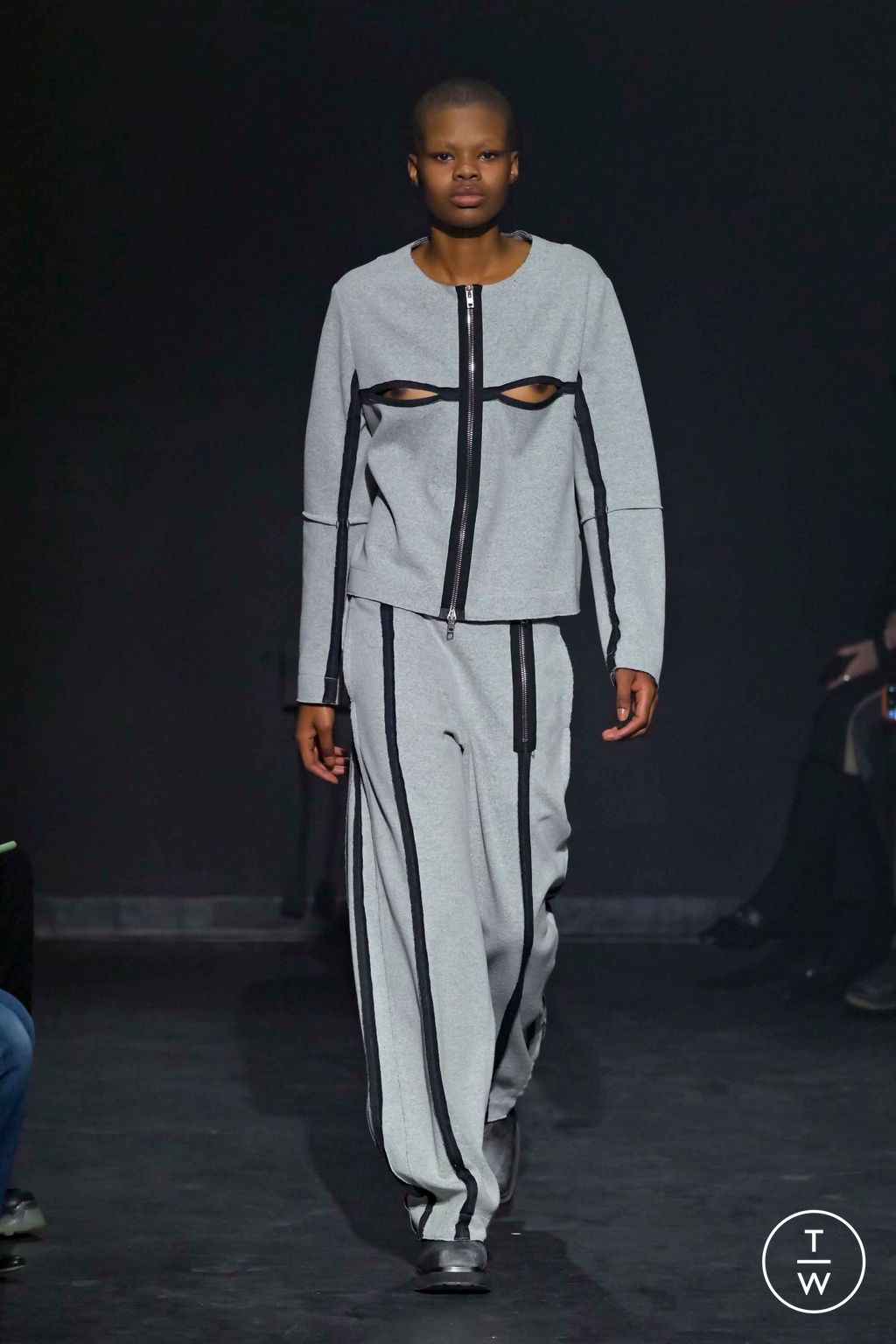 Fashion Week New York Fall/Winter 2023 look 25 de la collection Eckhaus Latta womenswear