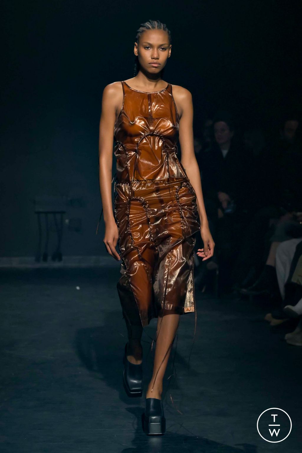 Fashion Week New York Fall/Winter 2023 look 28 from the Eckhaus Latta collection womenswear