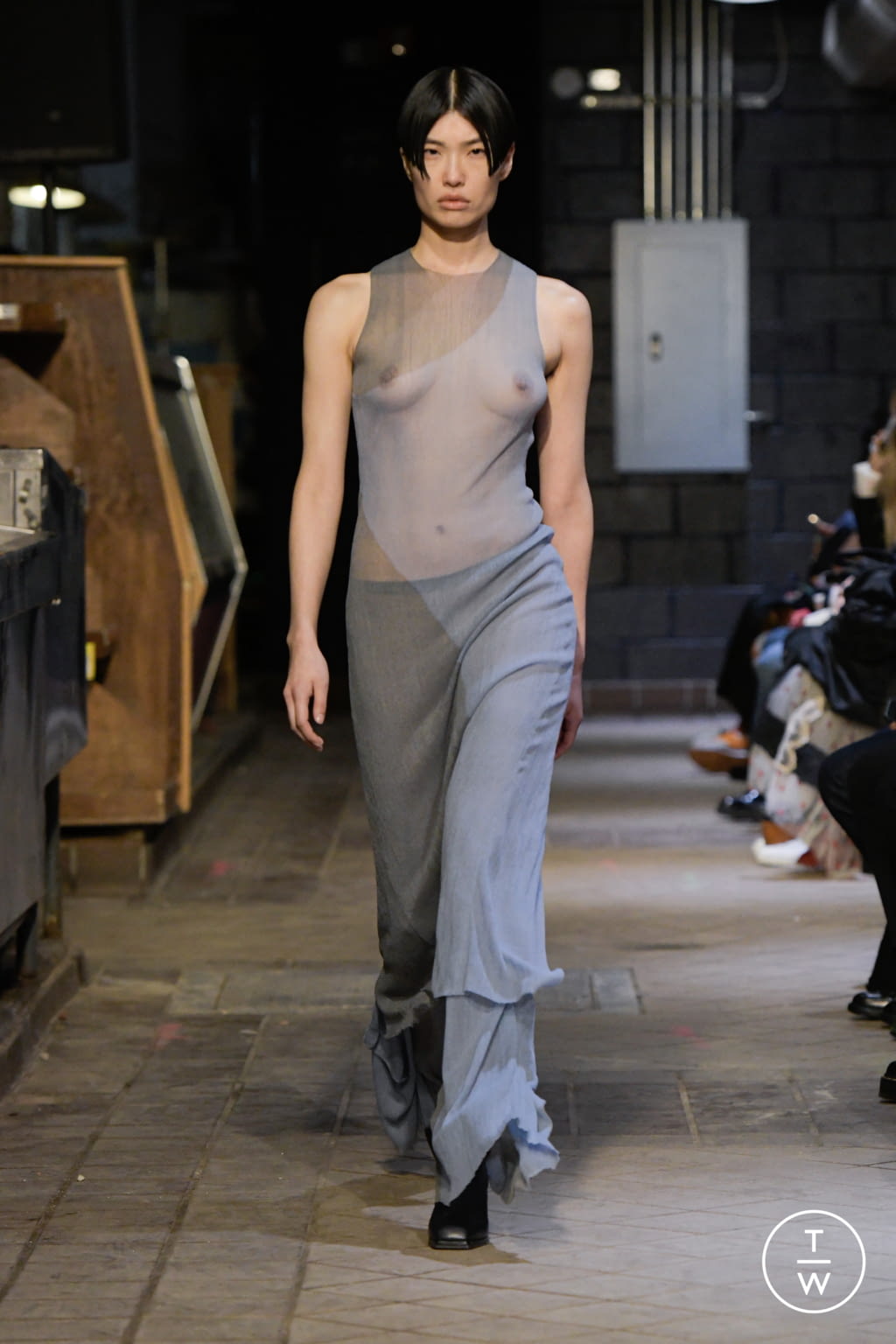 Fashion Week New York Fall/Winter 2022 look 2 from the Eckhaus Latta collection womenswear