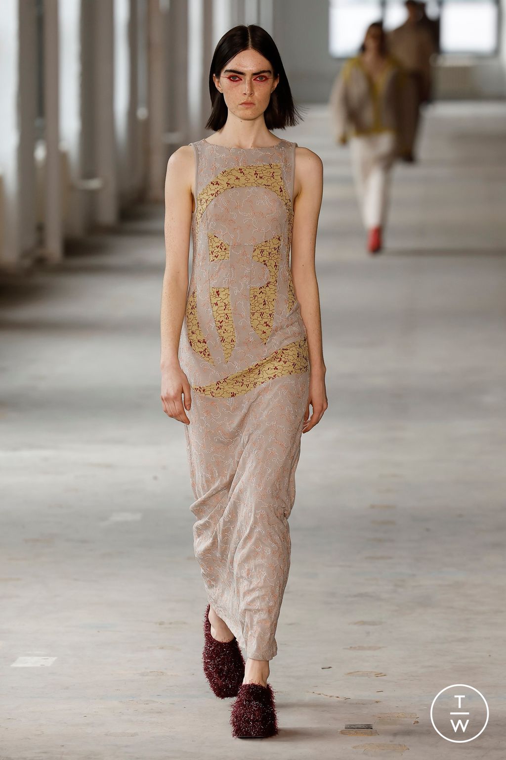 Fashion Week New York Fall/Winter 2024 look 5 de la collection Eckhaus Latta womenswear