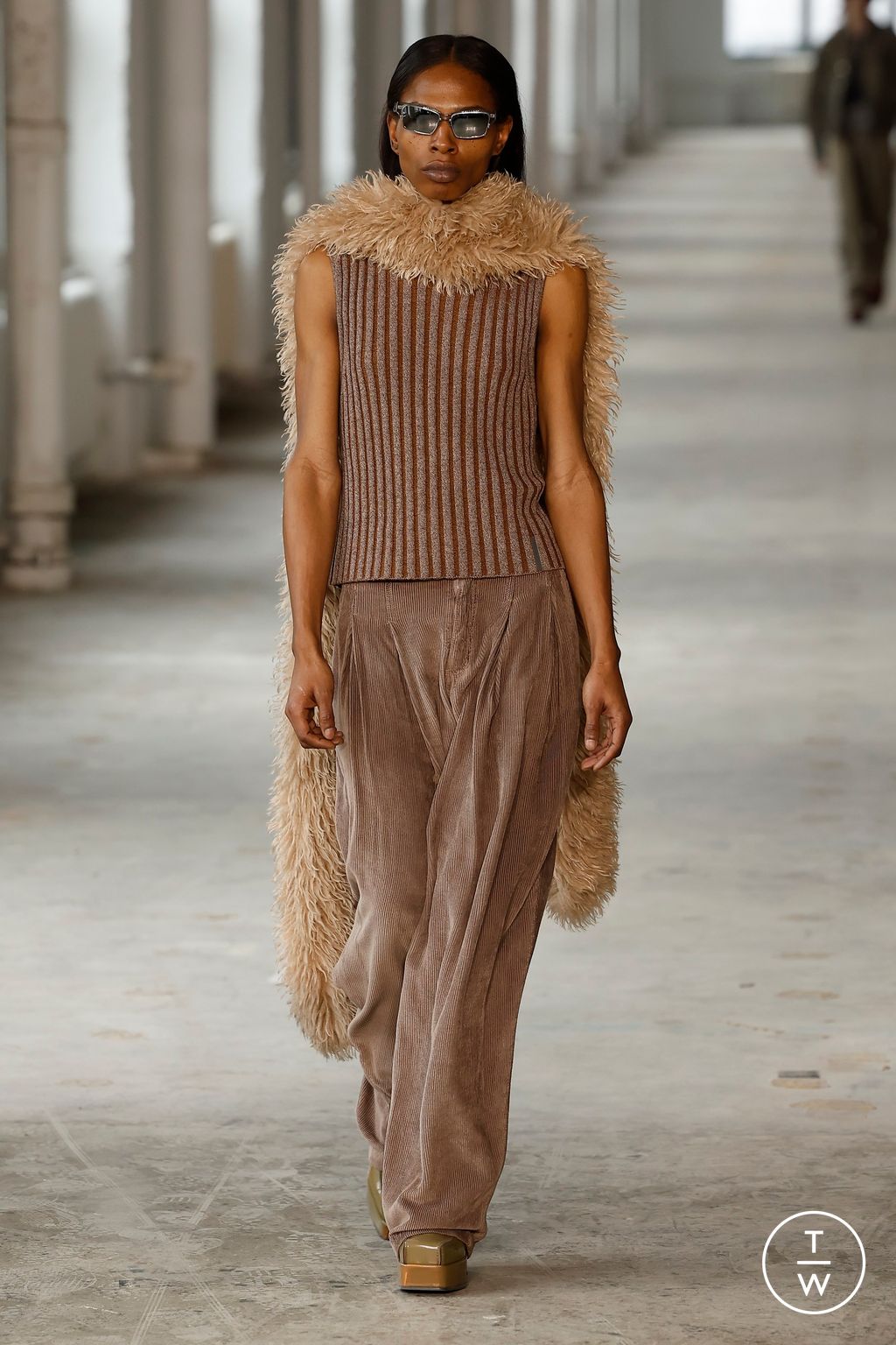 Fashion Week New York Fall/Winter 2024 look 9 from the Eckhaus Latta collection womenswear
