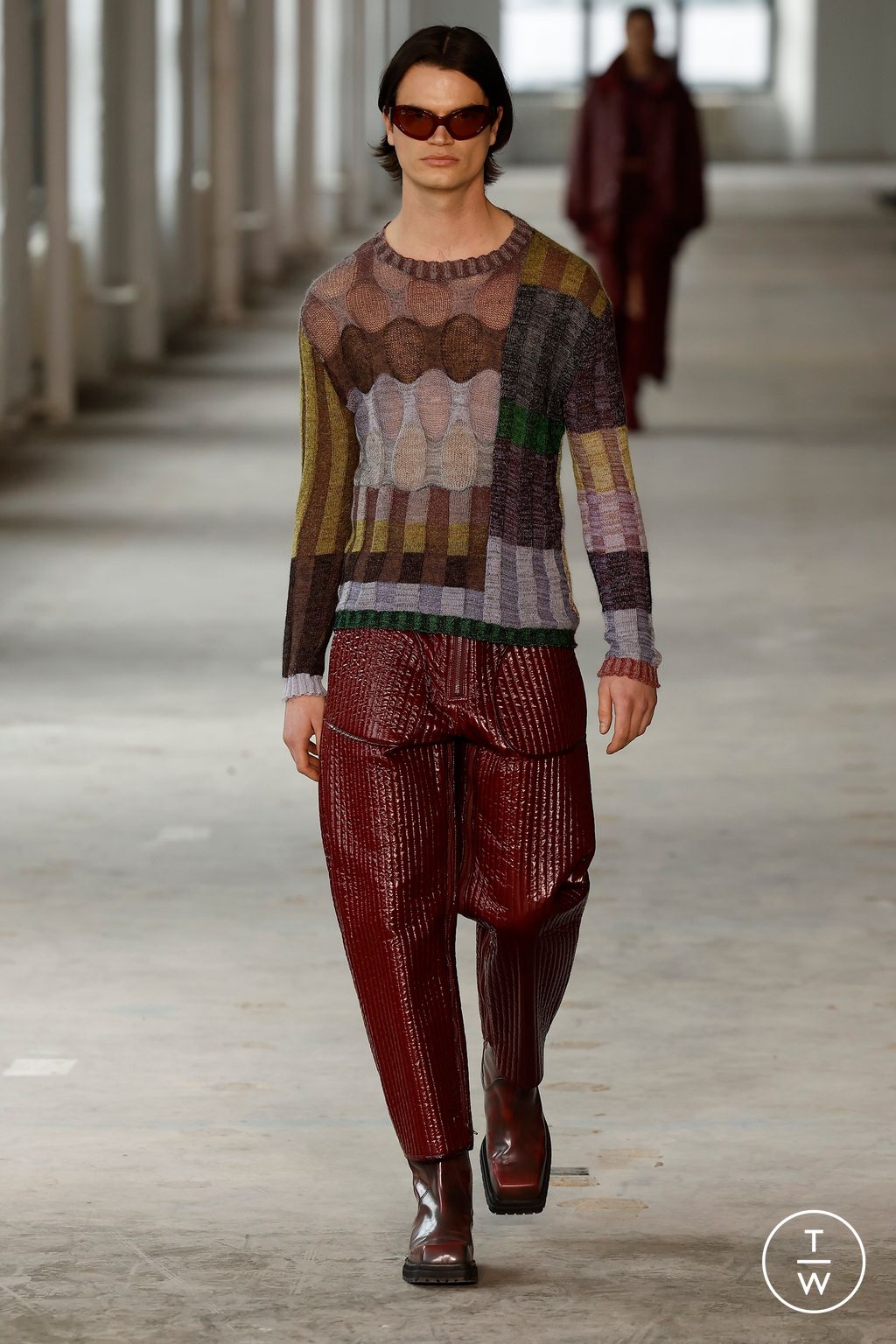 Fashion Week New York Fall/Winter 2024 look 13 from the Eckhaus Latta collection 女装