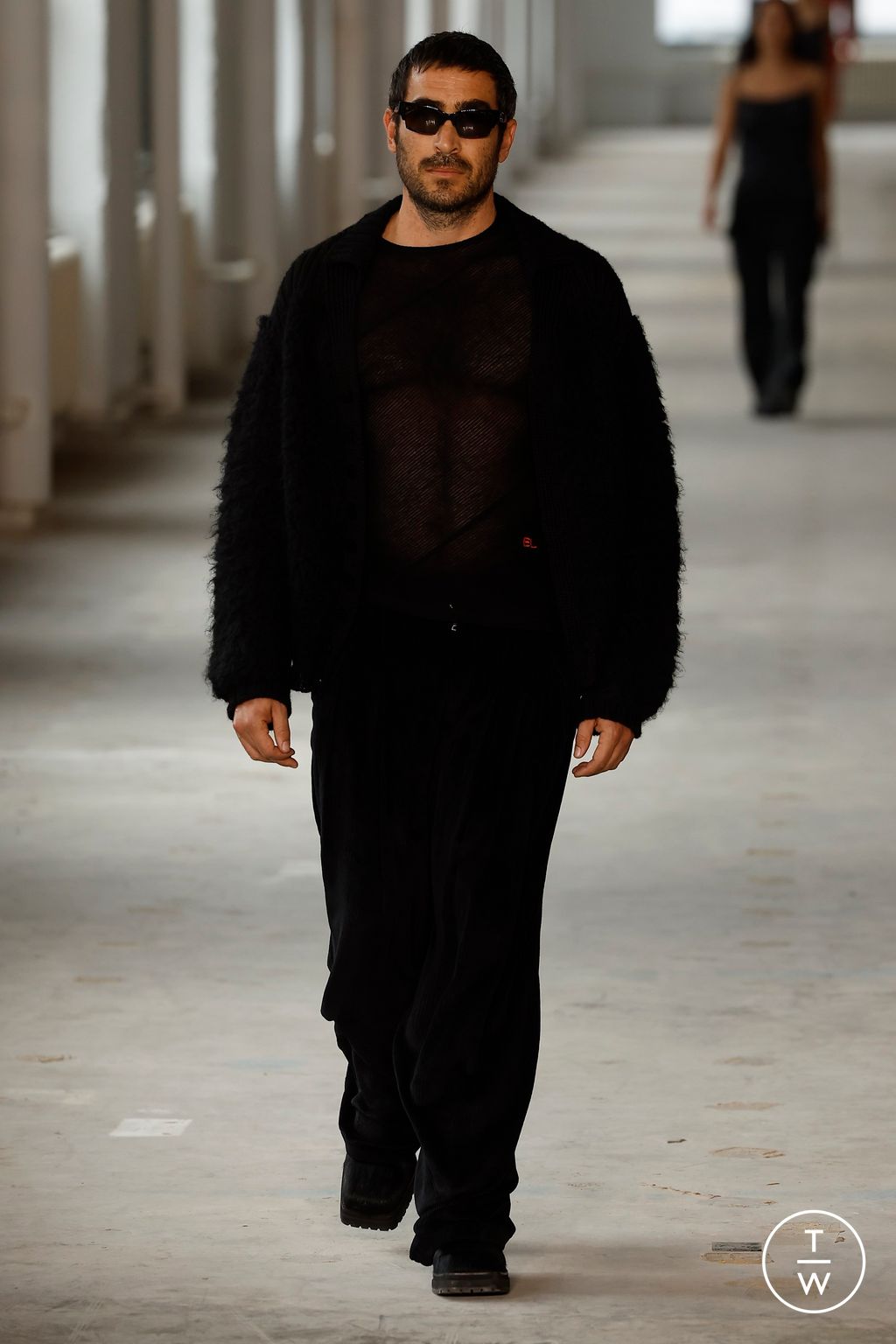 Fashion Week New York Fall/Winter 2024 look 22 from the Eckhaus Latta collection womenswear