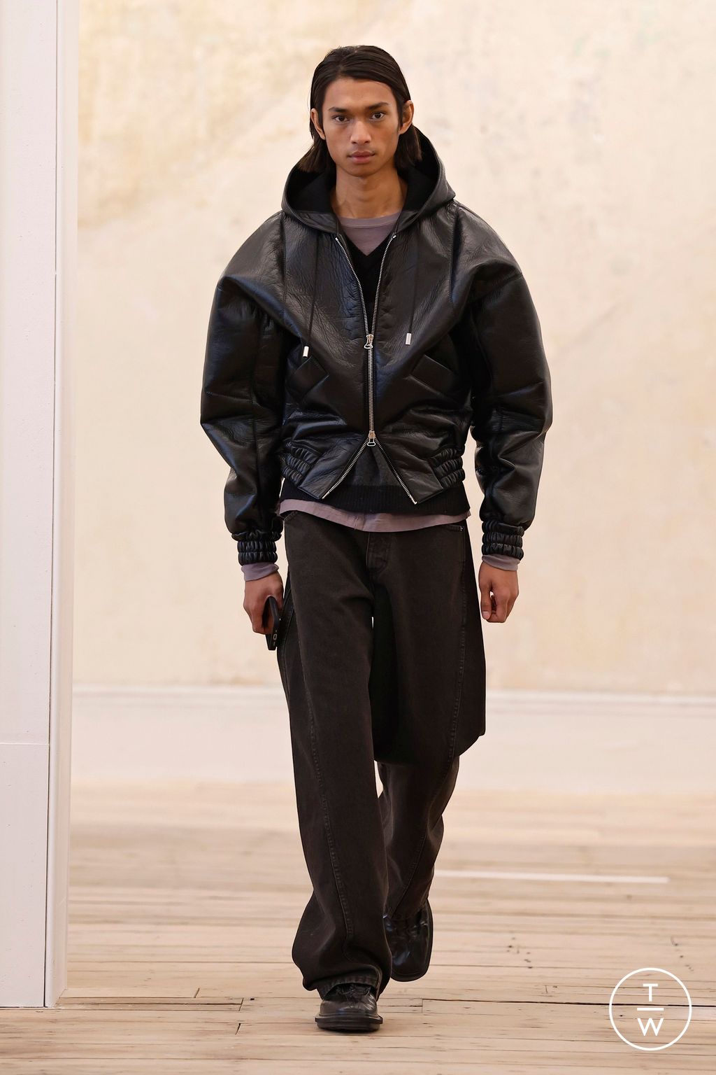 Fashion Week New York Fall/Winter 2025 look 11 from the Eckhaus Latta collection womenswear