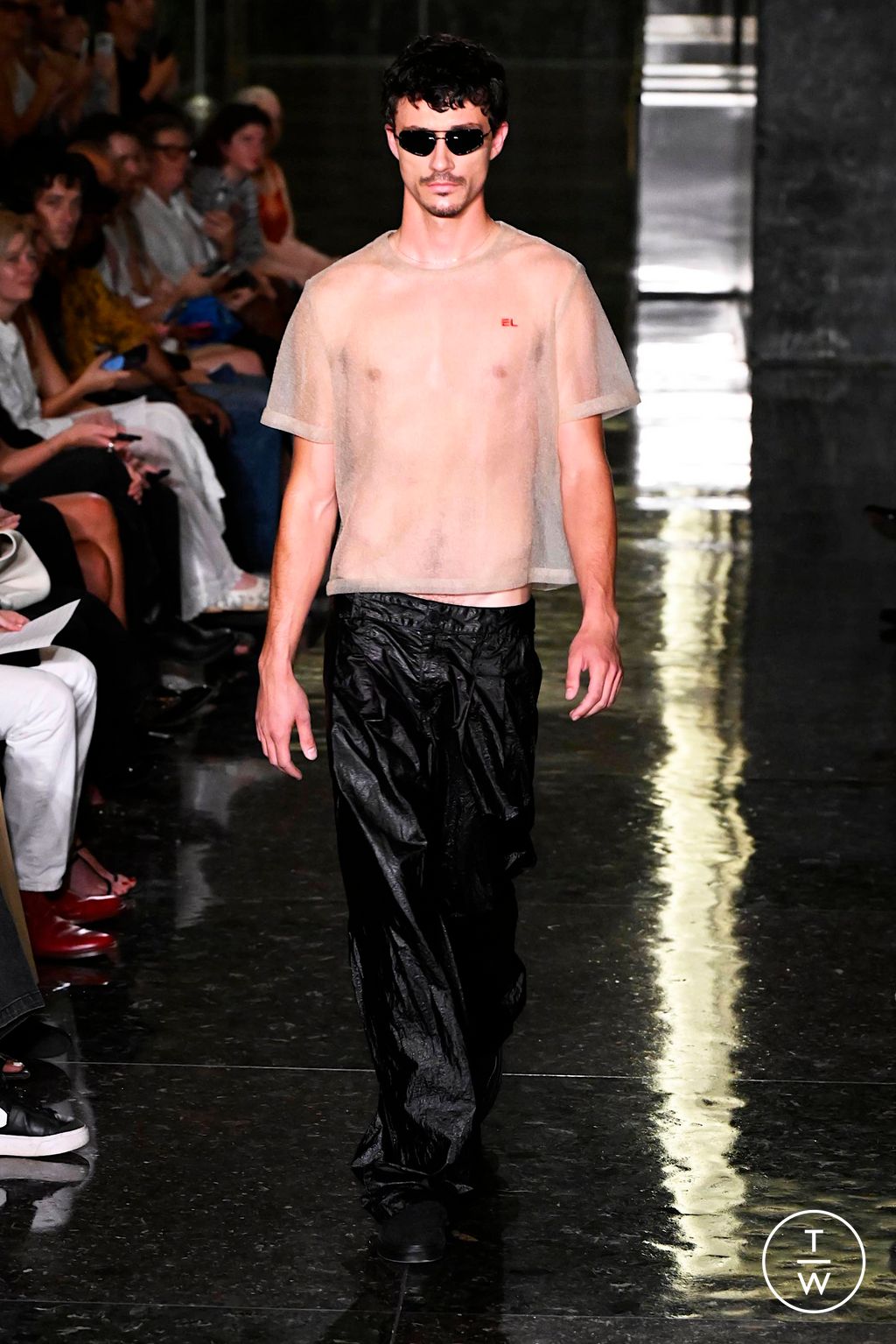 Fashion Week New York Spring/Summer 2024 look 3 from the Eckhaus Latta collection 女装