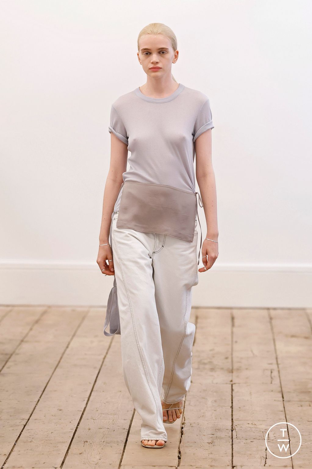 Fashion Week New York Spring/Summer 2026 look 30 from the Eckhaus Latta collection womenswear