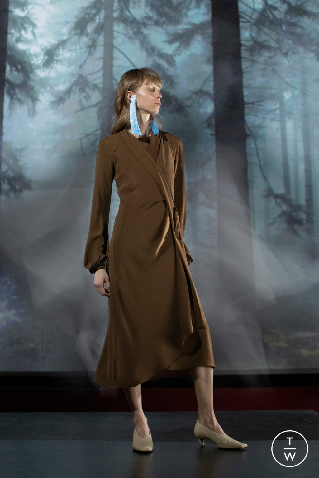 Fashion Week London Fall/Winter 2021 look 13 de la collection Edeline Lee womenswear