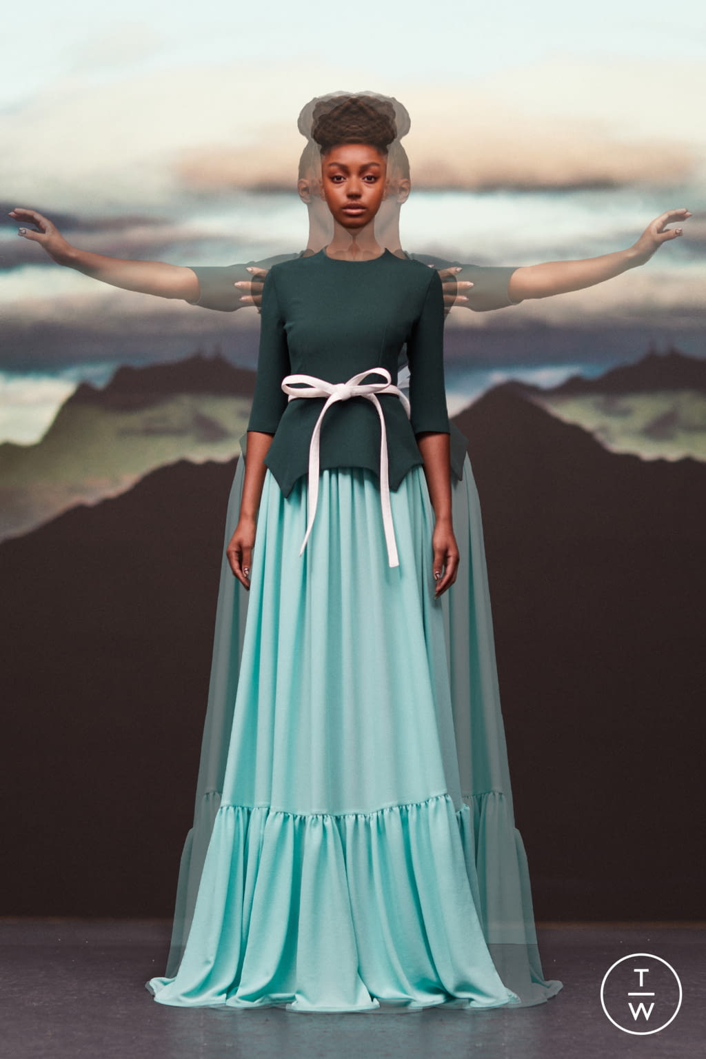 Fashion Week London Spring/Summer 2022 look 18 de la collection Edeline Lee womenswear