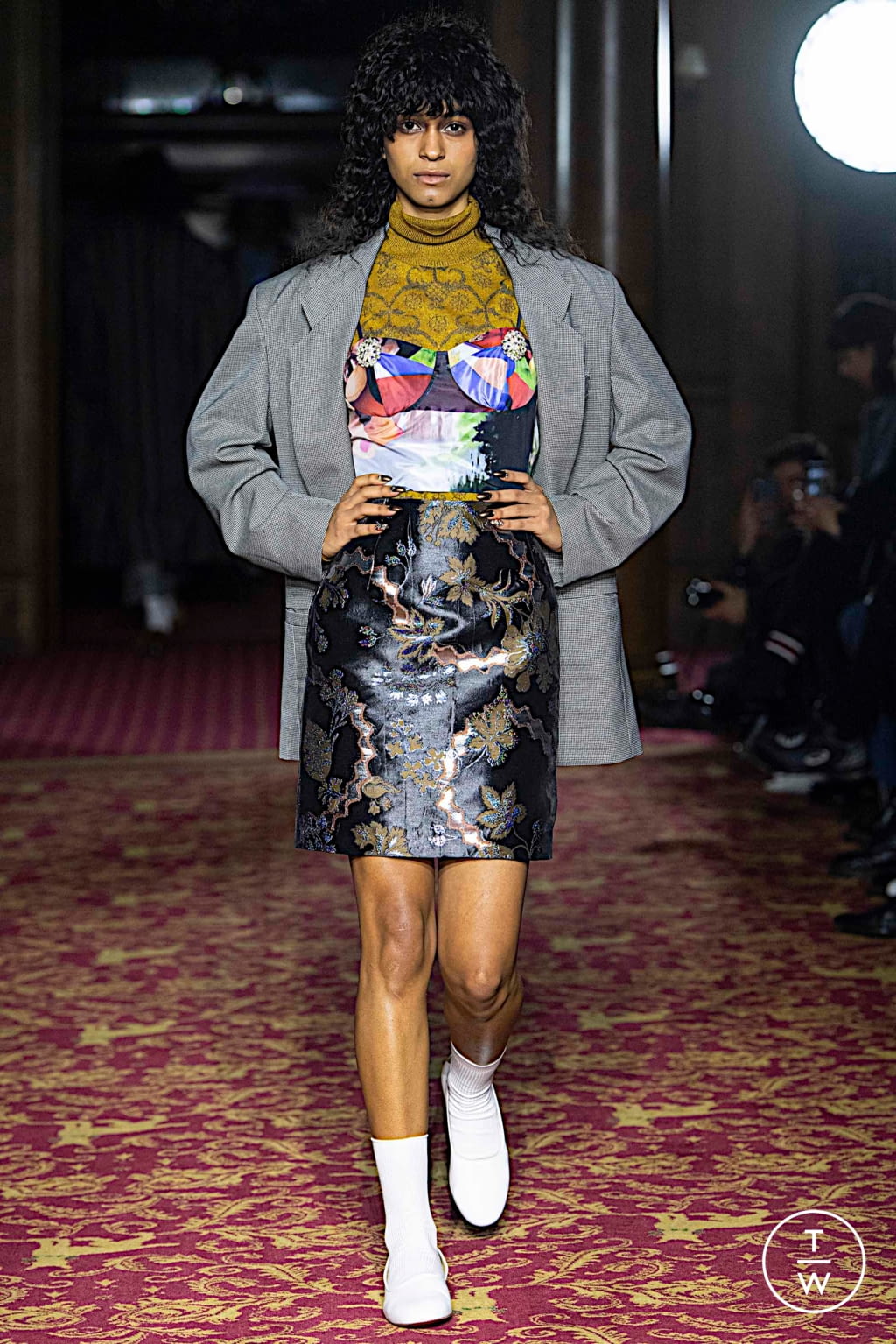 Fashion Week London Fall/Winter 2020 look 14 de la collection EDWARD CRUTCHLEY menswear