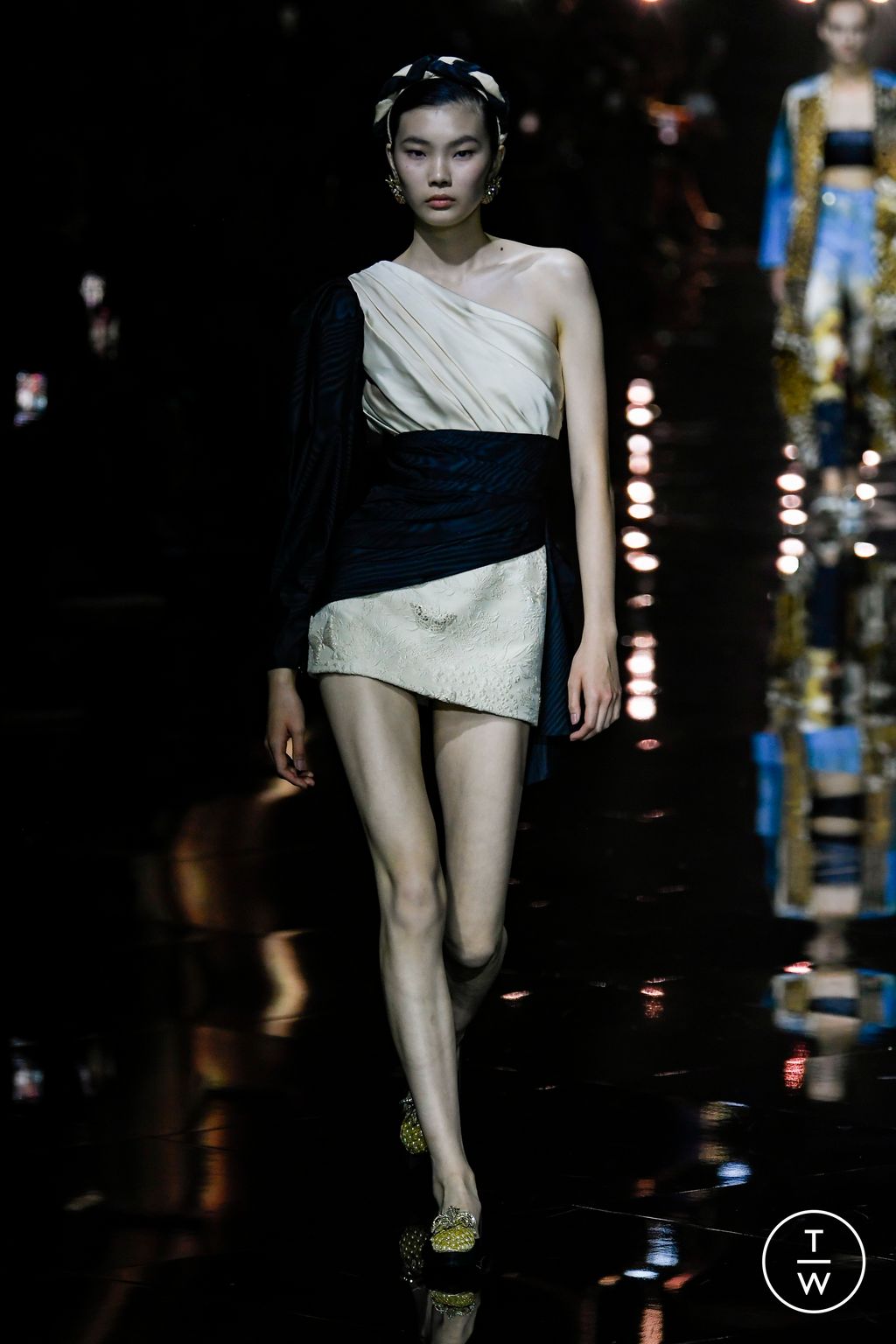 Fashion Week Milan Spring/Summer 2023 look 18 de la collection Roberto Cavalli womenswear