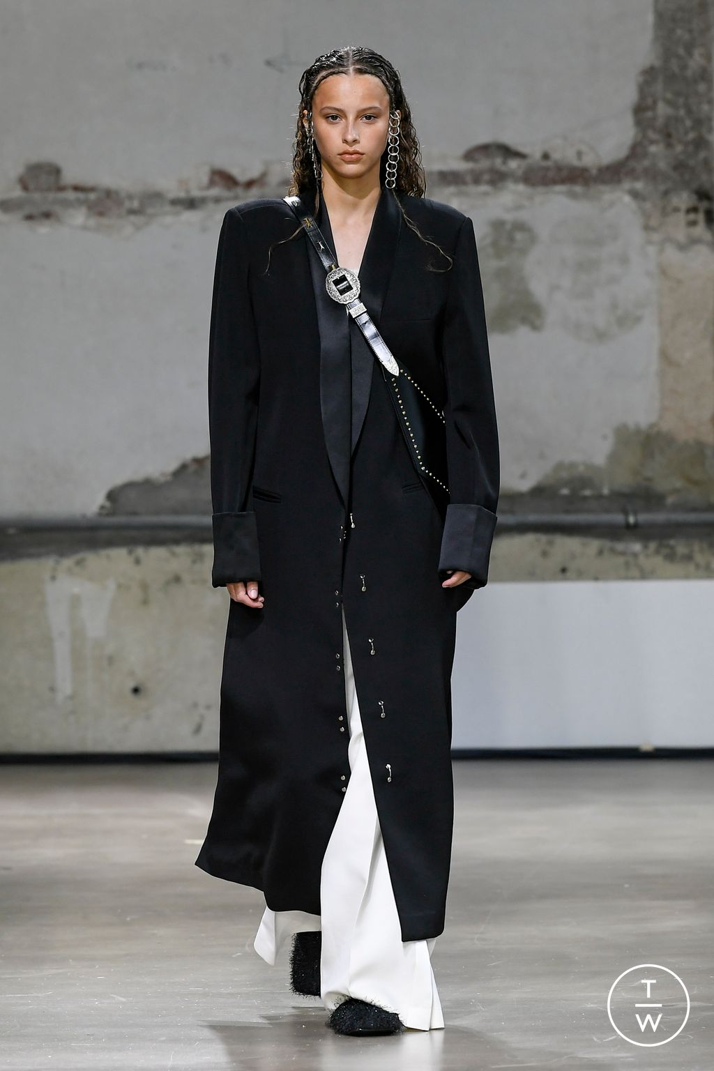 Fashion Week Paris Spring/Summer 2023 look 8 from the EENK collection womenswear