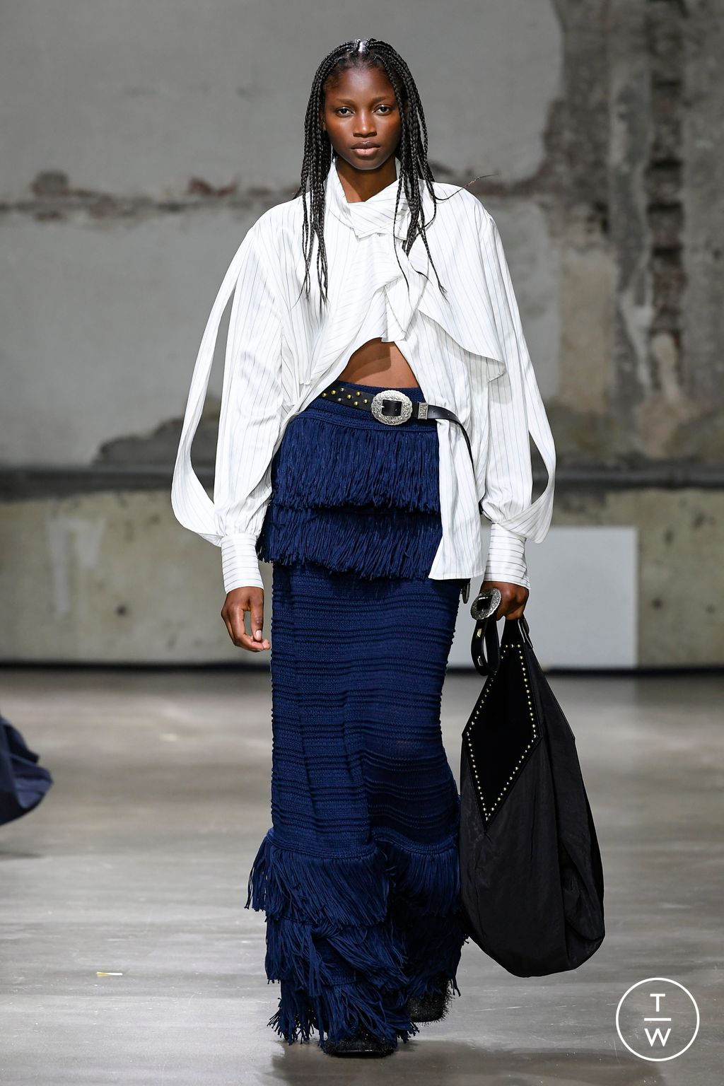 Fashion Week Paris Spring/Summer 2023 look 16 from the EENK collection womenswear