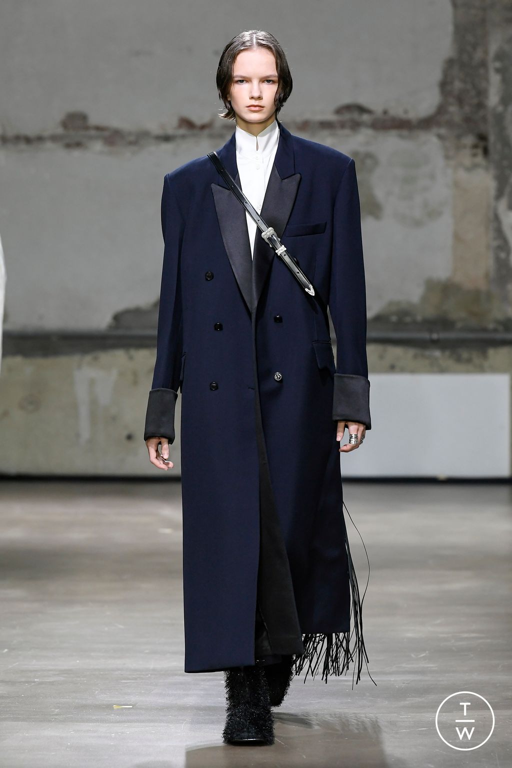 Fashion Week Paris Spring/Summer 2023 look 17 from the EENK collection 女装