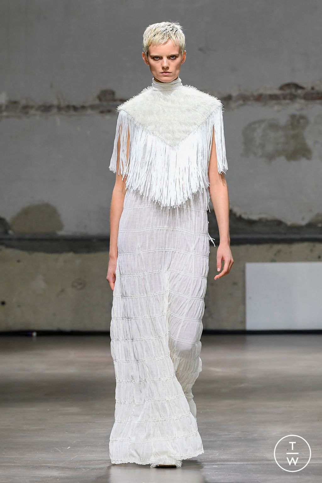 Fashion Week Paris Spring/Summer 2023 look 33 from the EENK collection womenswear